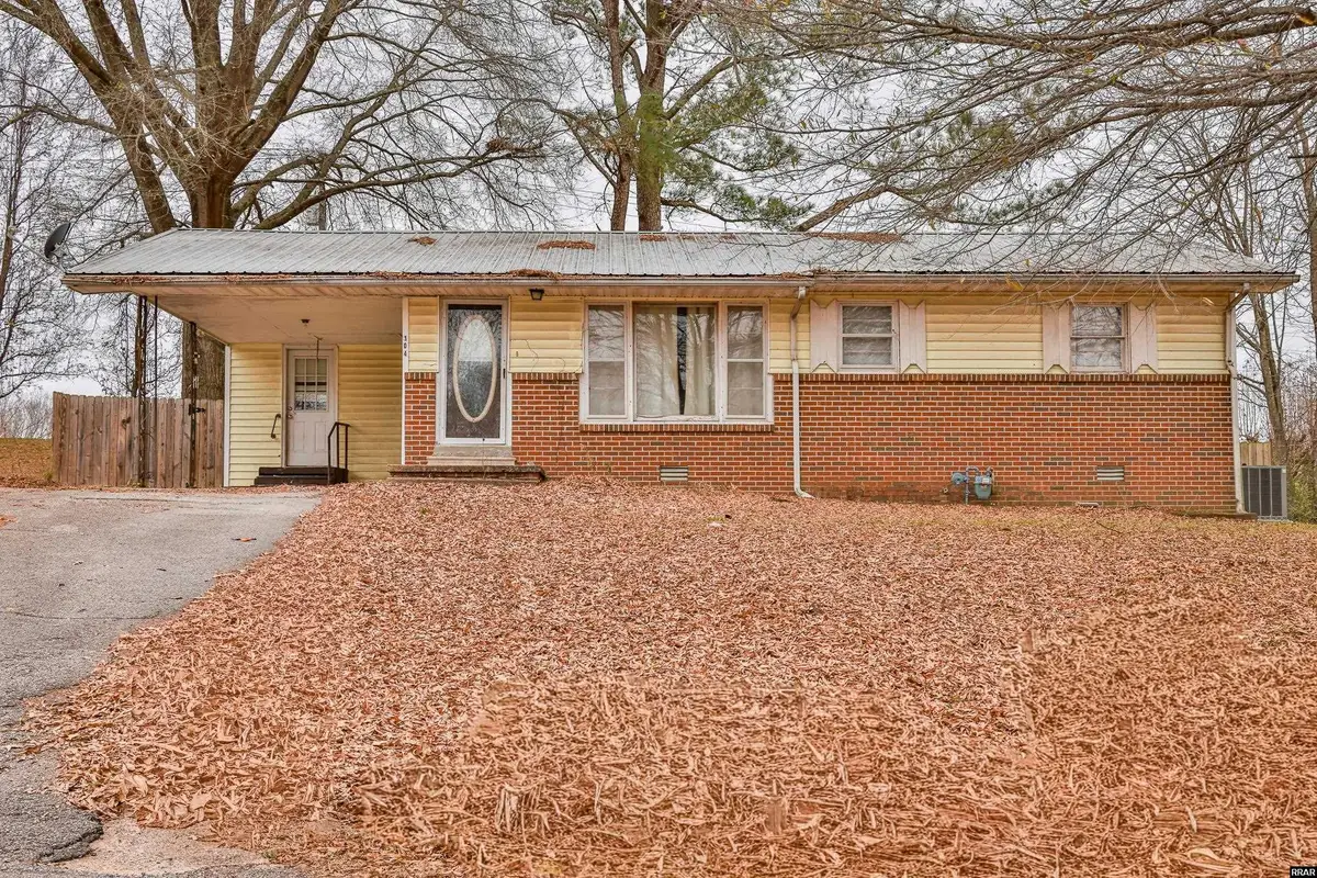 104 Rosewood Dr, Greenfield, TN 38230 - Image #1