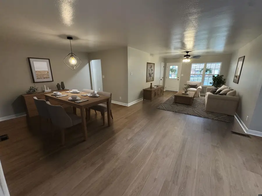 1827 Jim Bowie, Dyersburg, TN 38024 - Image #2