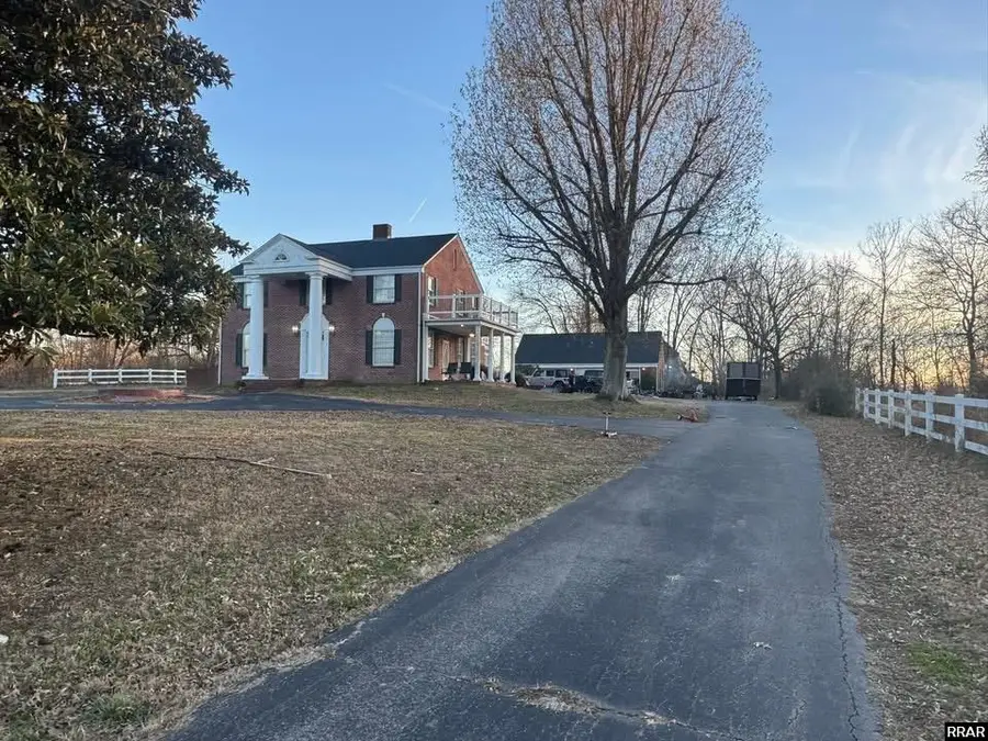 671 Pikeview Street, Dresden, TN 38225 - Image #2