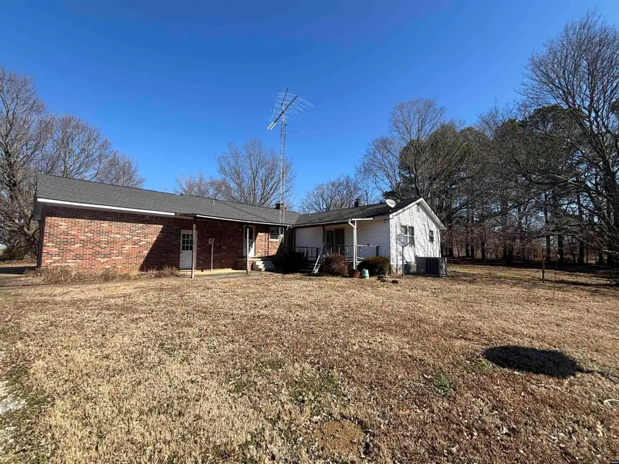 7513 St. Rt. 94e, Fulton, KY 42041 - #3