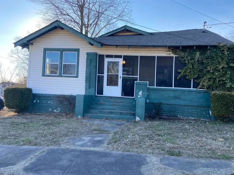 204 Jackson, Fulton, KY 42041 - #2