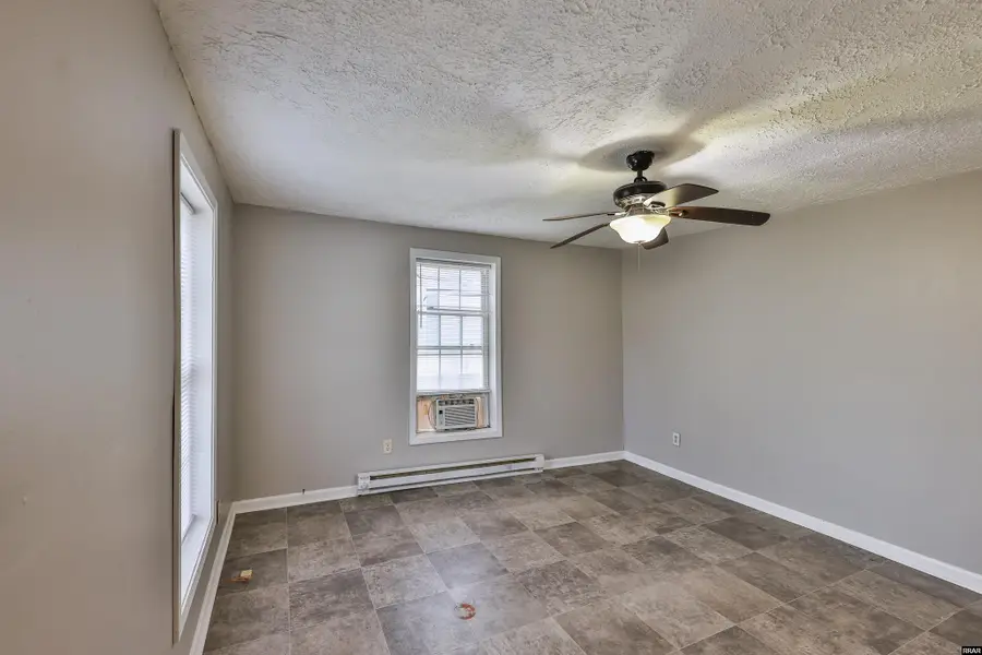 543 Taylor St, Dresden, TN 38225 - #3