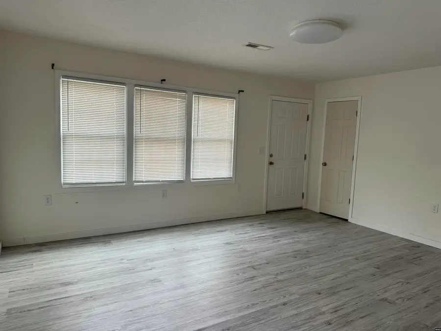 1129 Fourth, Union City, TN 38261 - #2