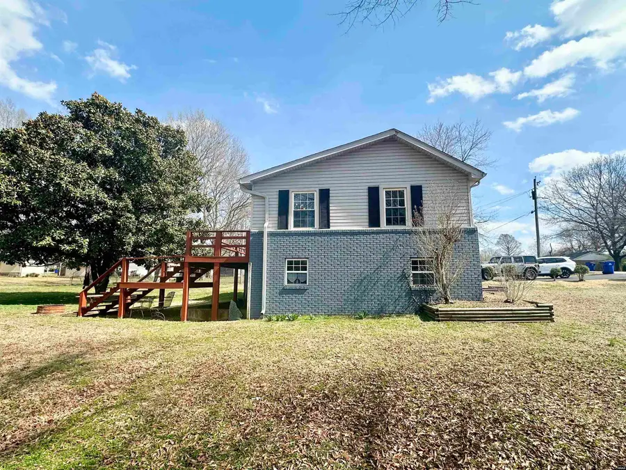 130 Winston Ave, McKenzie, TN 38201 - #2