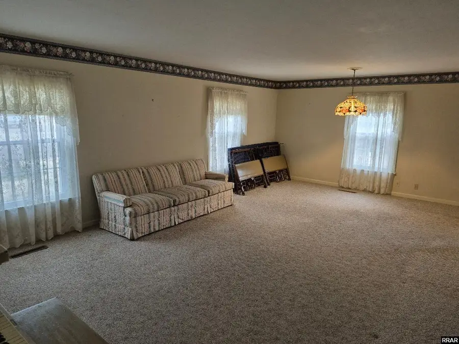 1006 Woodlawn, Union City, TN 38261 - #3