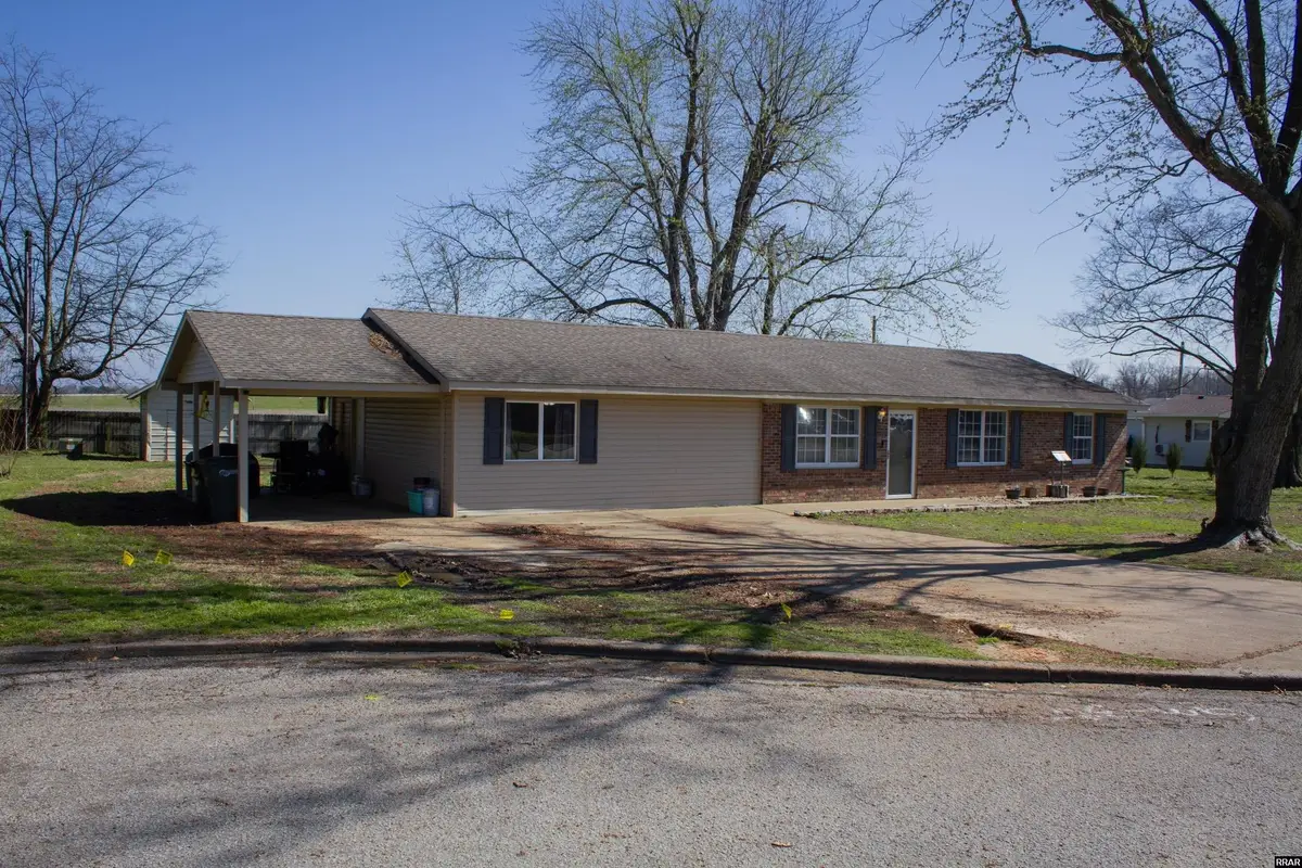 2217 Bel Aire, Union City, TN 38261 - #1