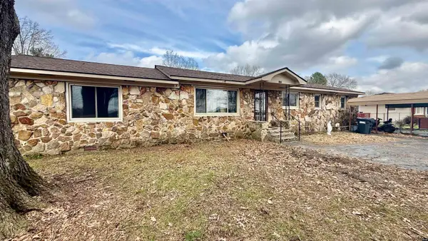 1403 Main, Obion, TN 38240