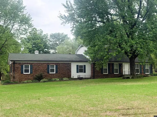 1449 Forest, Union City, TN 38261