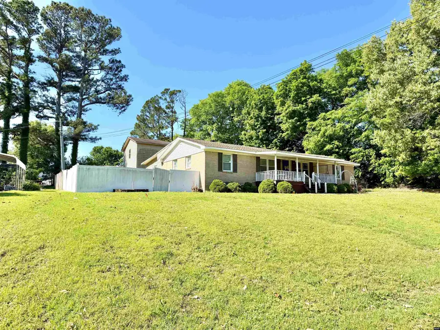 2744 Hollywood, Union City, TN 38261 - #2