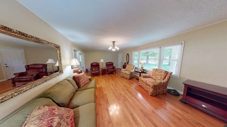 3715 Crystal, Union City, TN 38261 - #3