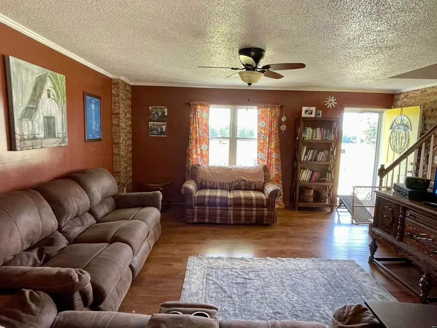1832 Old Gardner, Martin, TN 38237 - #2