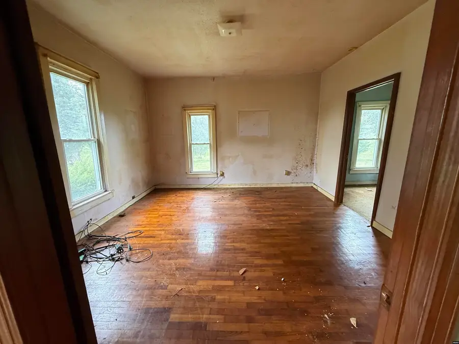 4810 Claude Tucker, Union City, TN 38261 - #3