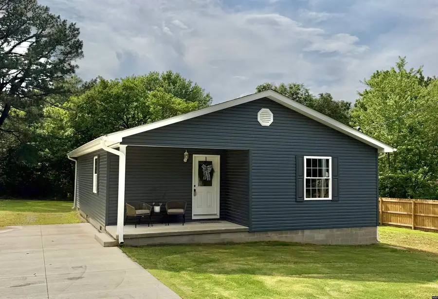 412 Greenlawn St, Greenfield, TN 38230 - #2