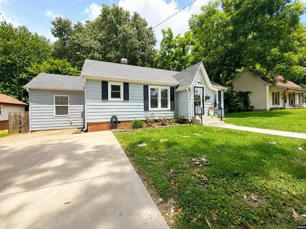 220 Marshall, Martin, TN 38237
