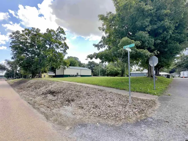 215 Polk, Troy, TN 38260