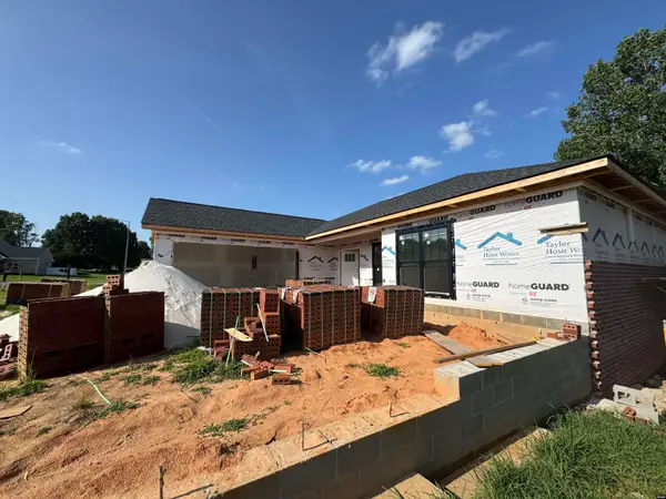 162 Hidden Hills, Martin, TN 38237