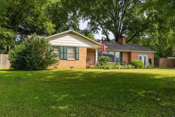 81 Northwood, McKenzie, TN 38201