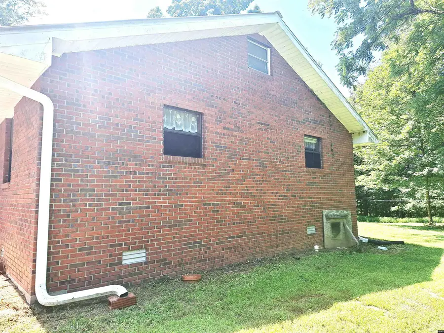 5307 Paris Hwy 54, Gleason, TN 38229 - #2