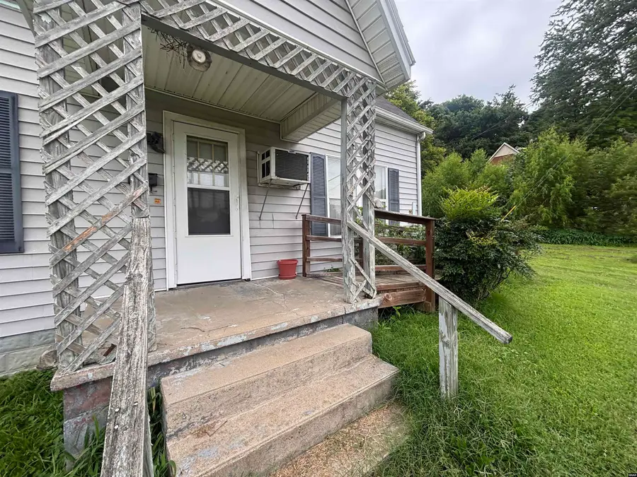 908 Broadway, Hickman, KY 42050 - #3