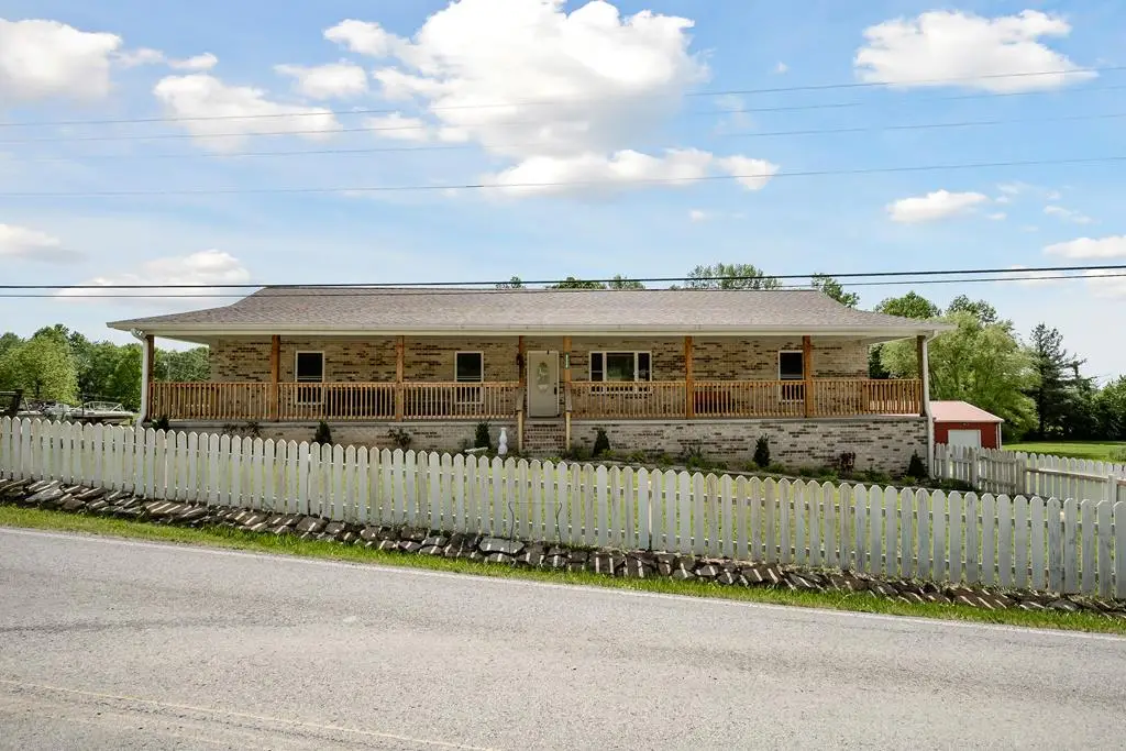 8528 Spring Creek Rd, Cookeville, TN 38506 - #1