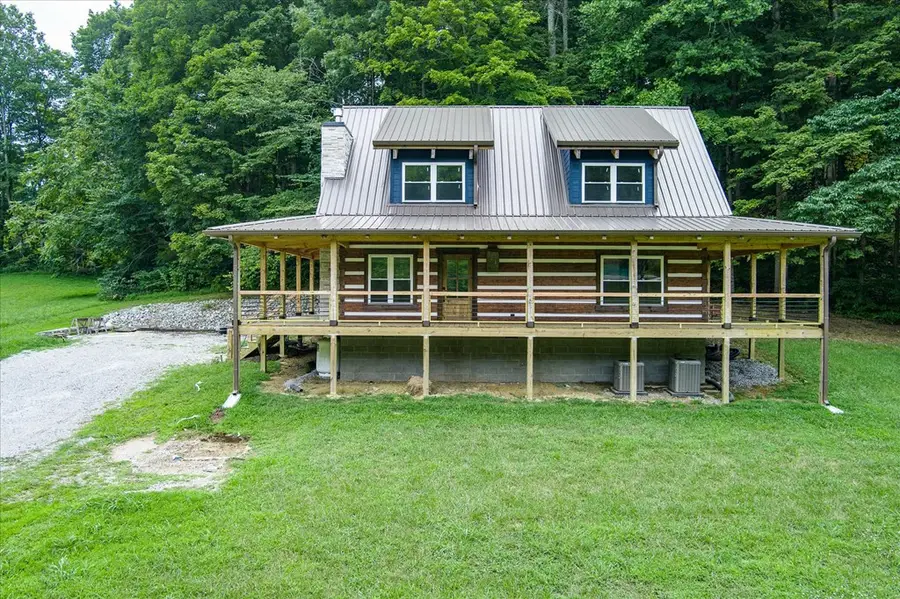 366 S. Cave Valley Rd, Byrdstown, TN 38549 - Image #3