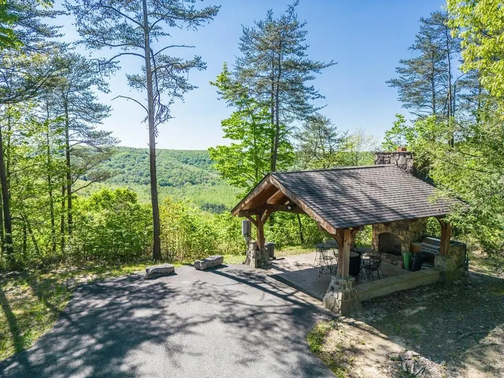 734 Eastridge Pass, Monterey, TN 38574 - #1