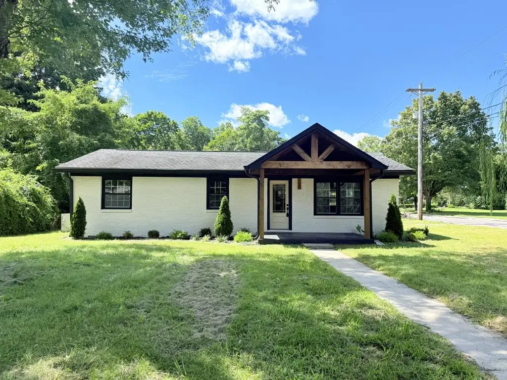 100 Holly St., McMinnville, TN 37110 - Image #1