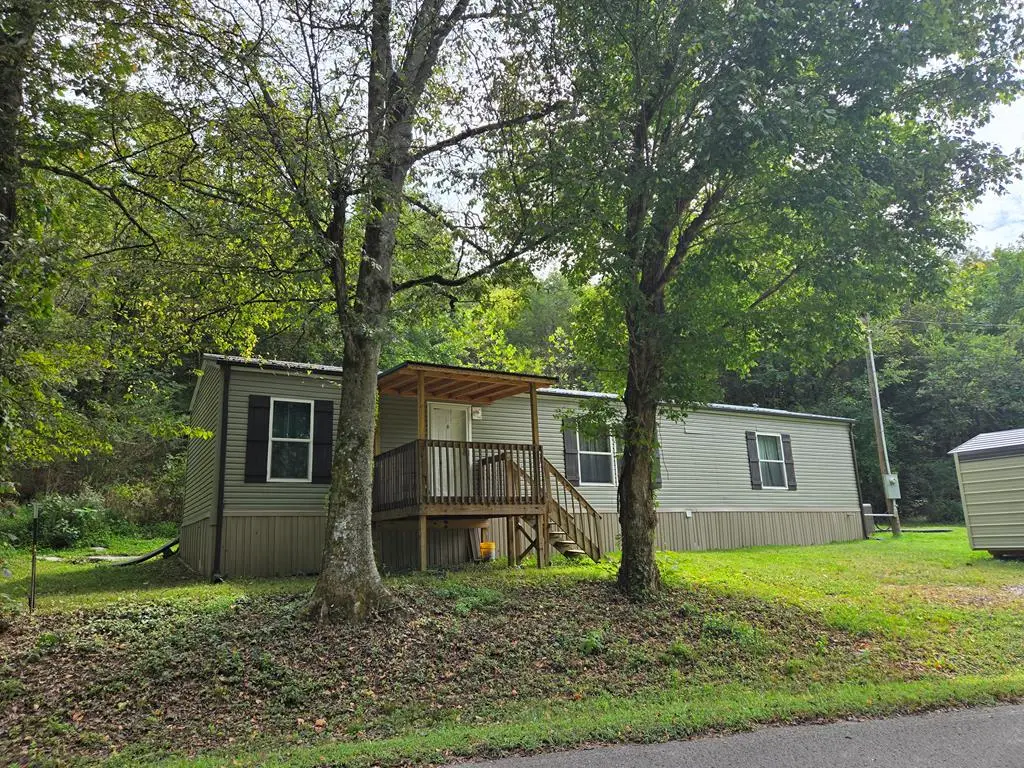 1748 Dry Fork Rd, Granville, TN 38564-5116 - Image #1