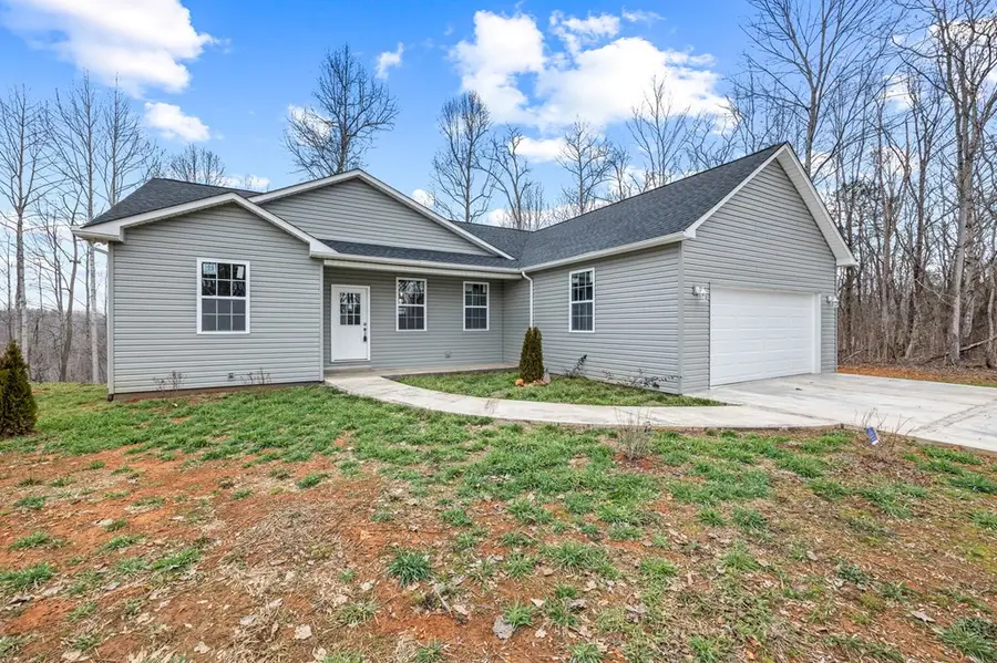 341 Brown Stafford Cemetery Ln, Gainesboro, TN 38562 - Image #2