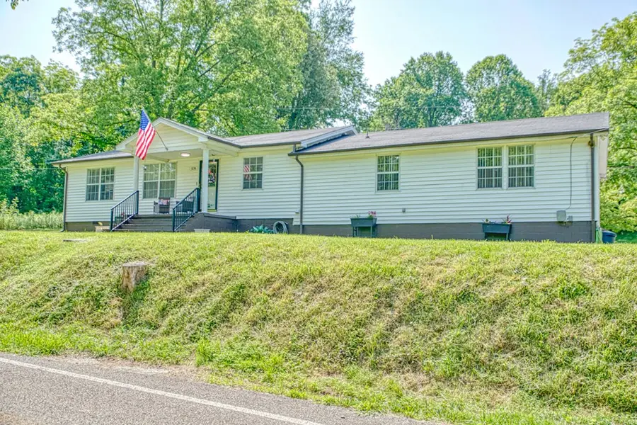 1236 Swamp Rd., Sparta, TN 38583 - Image #2