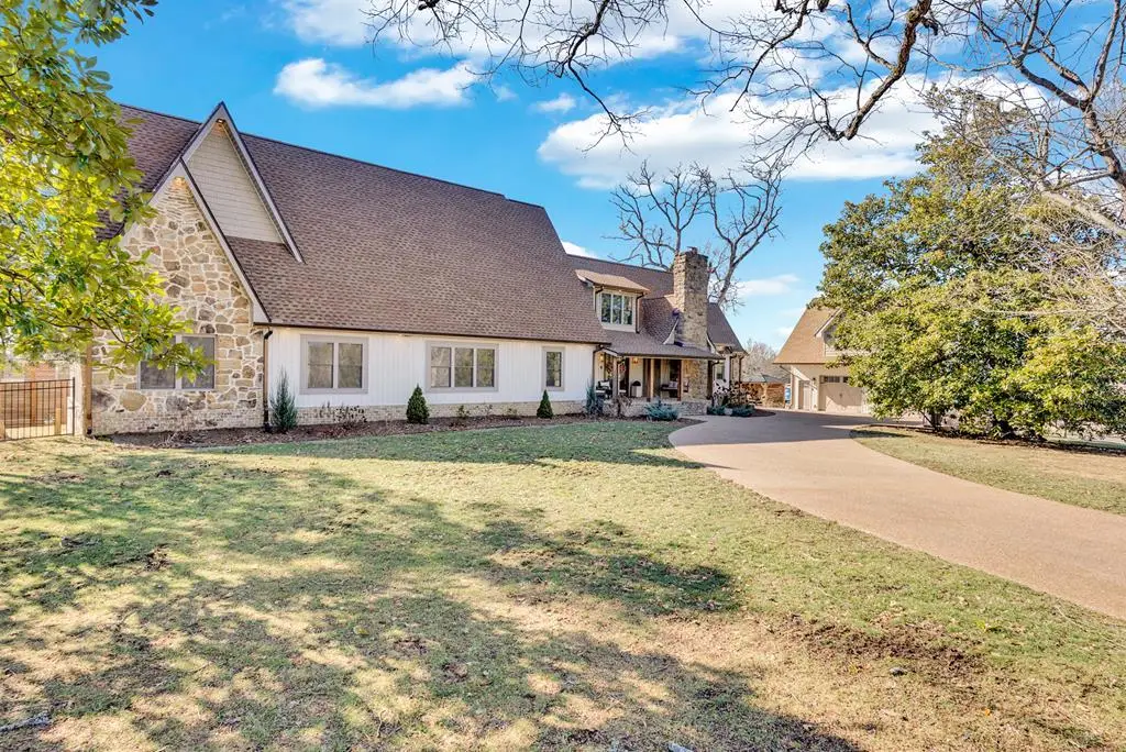 309 W Cleveland Ave, Monterey, TN 38574 - Image #1