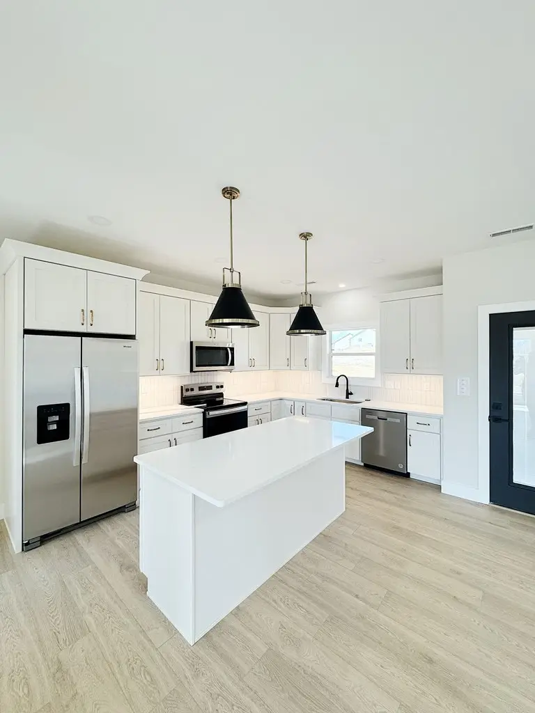 21 W Cemetery Rd, Cookeville, TN 38506 - Image #3