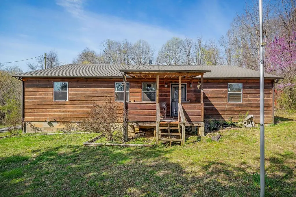 645 N Main Street, Byrdstown, TN 38549 - Image #1