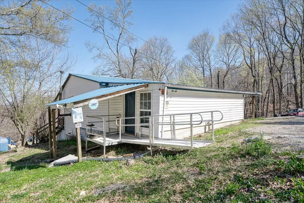 618 Old Baker Mountain Rd, Spencer, TN 38585 - Image #1