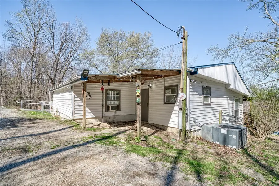 618 Old Baker Mountain Rd, Spencer, TN 38585 - Image #3