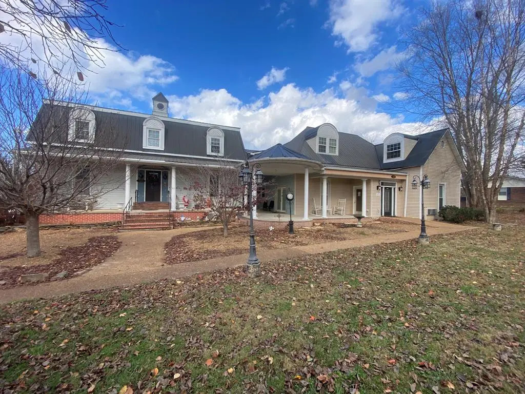 164 West Wall Street, Cookeville, TN 38506 - Image #1