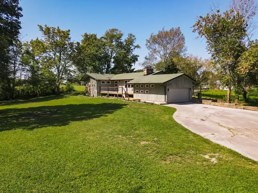 395 Church St, Spencer, TN 38585 - Image #3