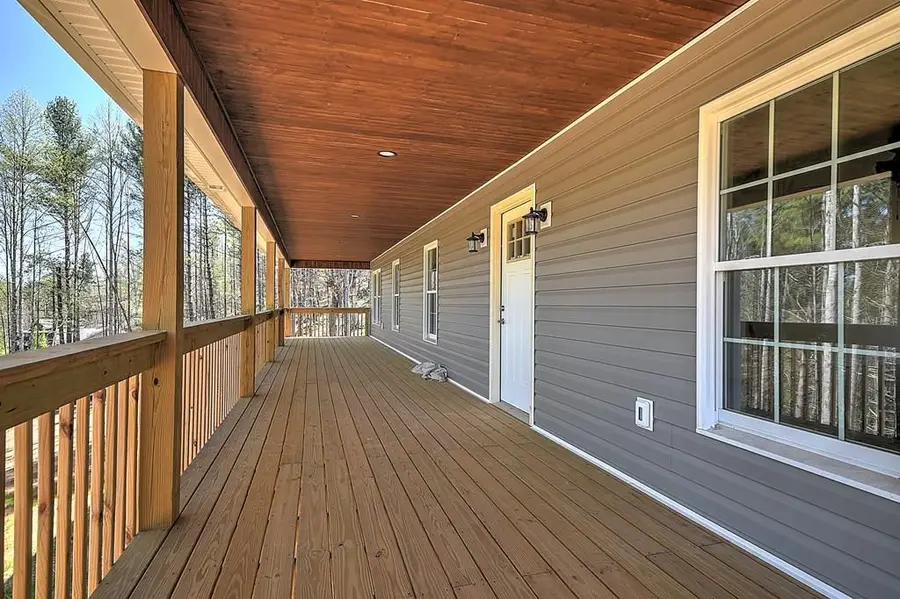 477 Bridle Path, Butler, TN 37640 - Image #2