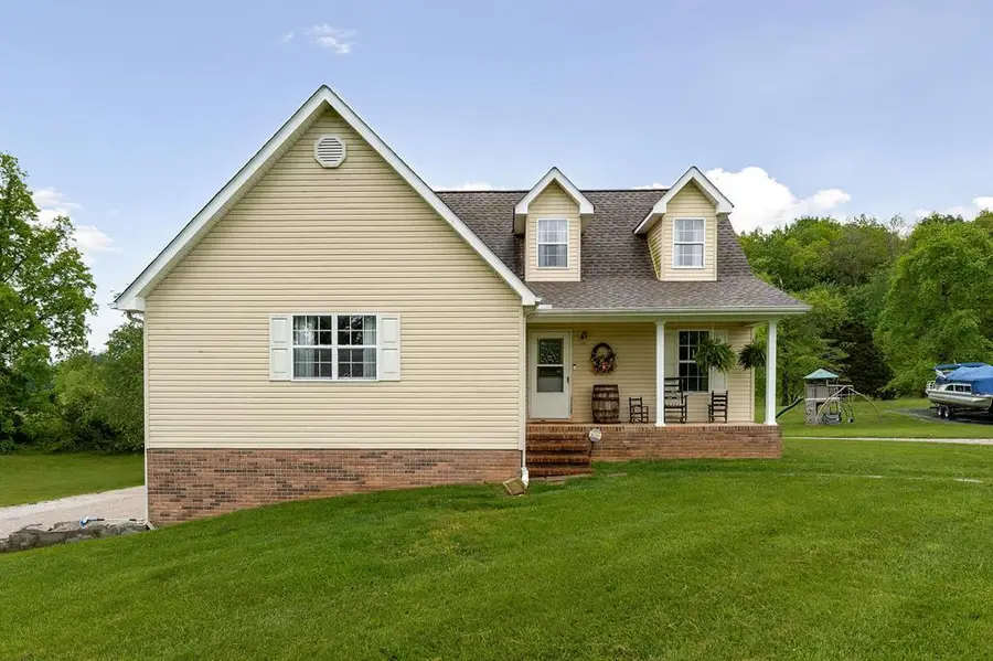 1841 SW Jones Chapel Rd, Byrdstown, TN 38549 - Image #2