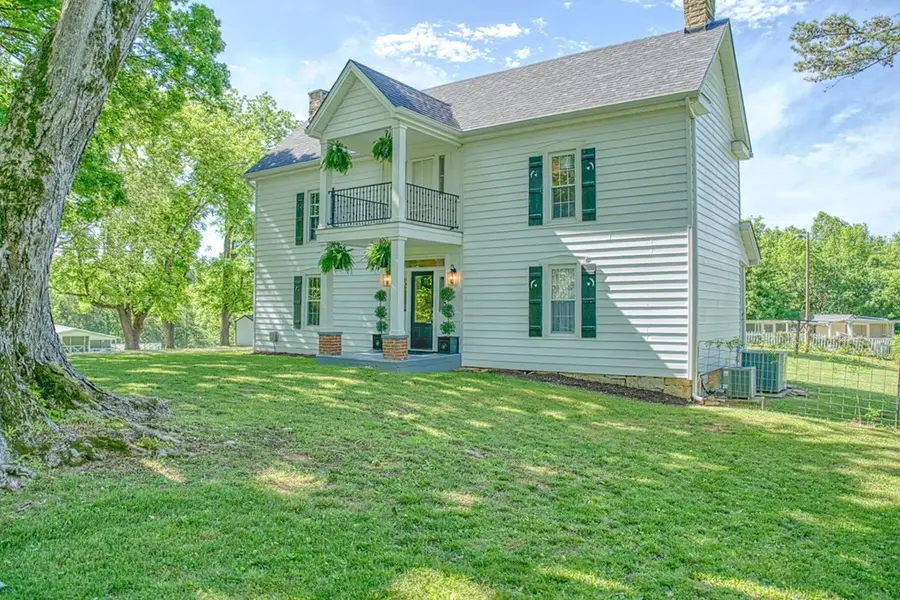 427 Frank Sims Rd, Sparta, TN 38583-2791 - Image #3