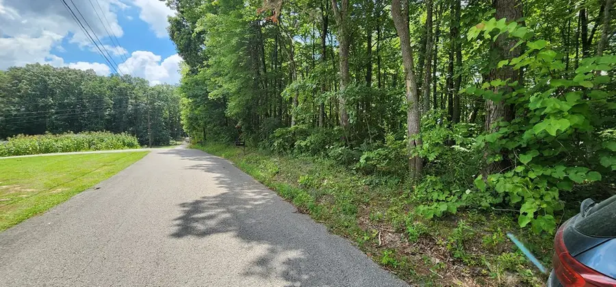 0 Yellow Cliff Rd, Jamestown, TN 38556 - Image #2