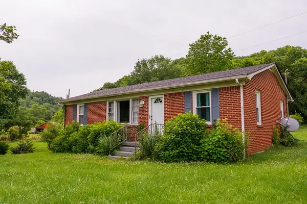 280 Blue Hill Ln, GAINESBORO, TN 38562