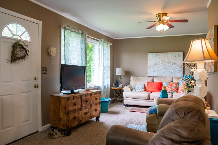 280 Blue Hill Ln, Gainesboro, TN 38562 - Image #2