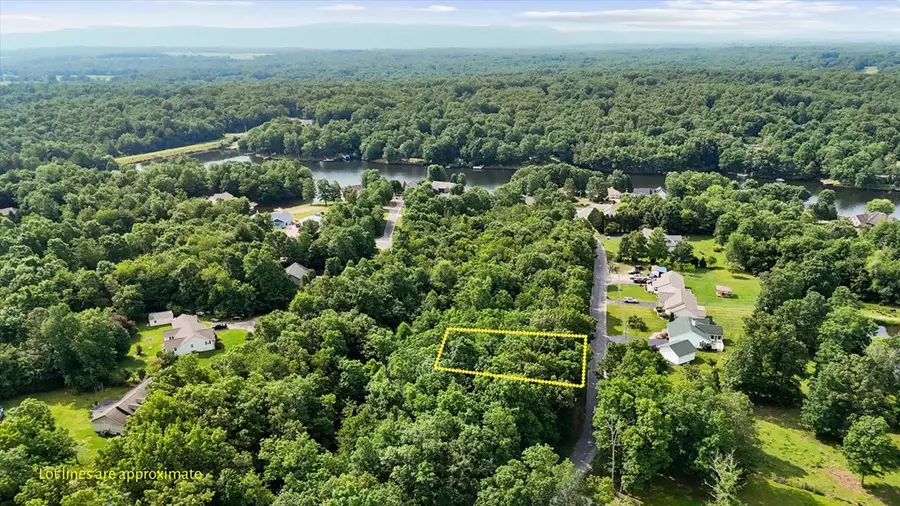 1448 War Eagle Dr, Crossville, TN 38572 - Image #3