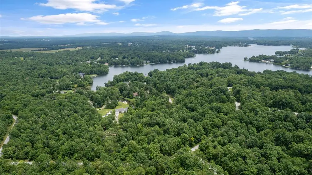 2313 White Horse Dr, Crossville, TN 38572 - Image #1