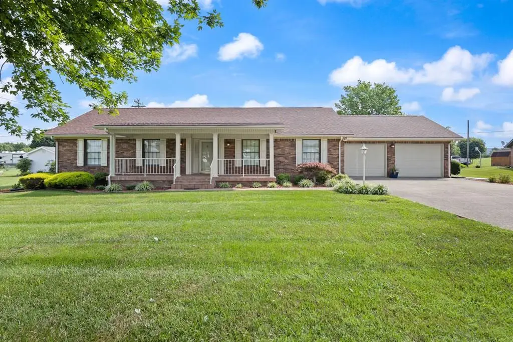 43 Farmington Ave, Monticello, KY 42633 - Image #1