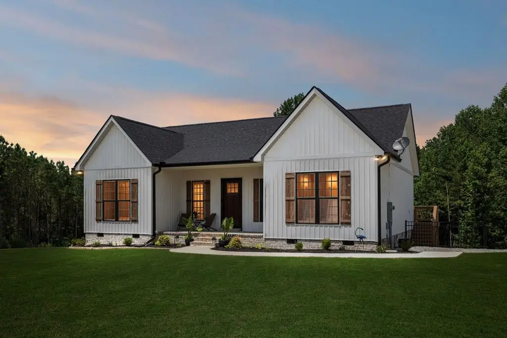 31 Pafford Lane, Erin, TN 37061 - Image #1