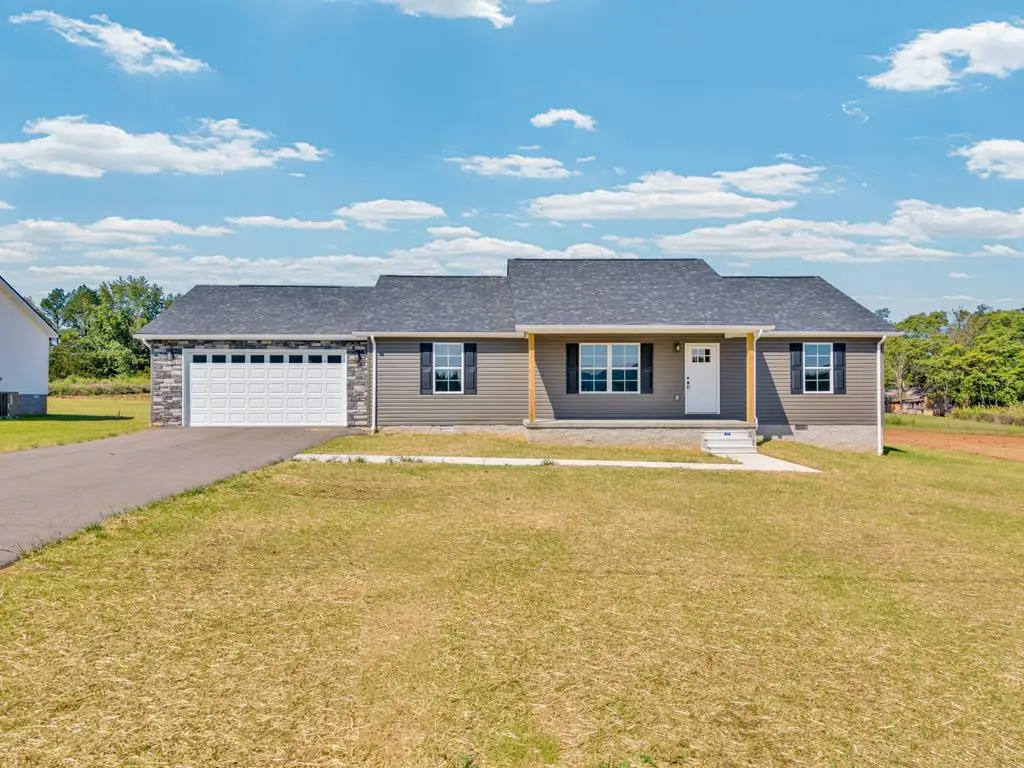 586 Harleys Ridge Road, Sparta, TN 38583 - Image #1