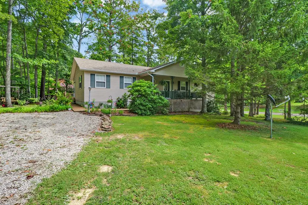 1300 Perimeter Dr, Jamestown, TN 38556 - Image #1