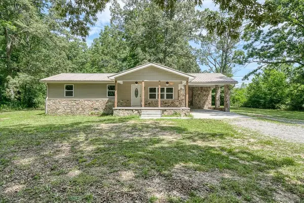 88 Sullivan Drive, CROSSVILLE, TN 38555